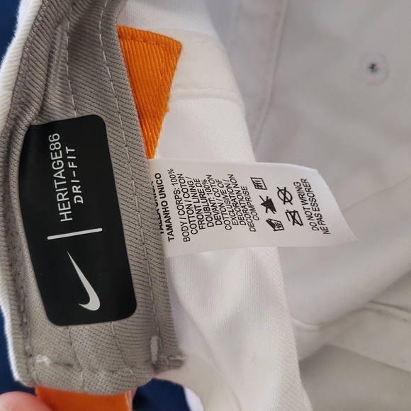 **HOST PICK Tennessee Volunteers Ball Caps(bundle of 2) - Picture 5 of 8